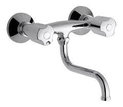 GRIFERIA PARED EXTERIOR FV PAMPA PICO "S" BAJO