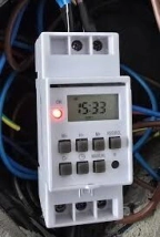 TIMER DIGITAL PROGRAMABLE PARA RIEL ZURICH COD:XTIM03207