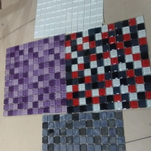 MALLA VIDRIO30X30 8HP23023 ROJO/NEGRo/BLANCO  *10%