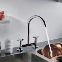 GRIFERIA MESADA FV ALERCE STOCK 0428D7CR